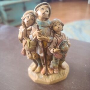 The Shepherd Choir Fontanini Heirloom Nativity 5" Scale 1990 Italian Polymer